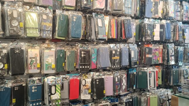 mobi 4 accessories